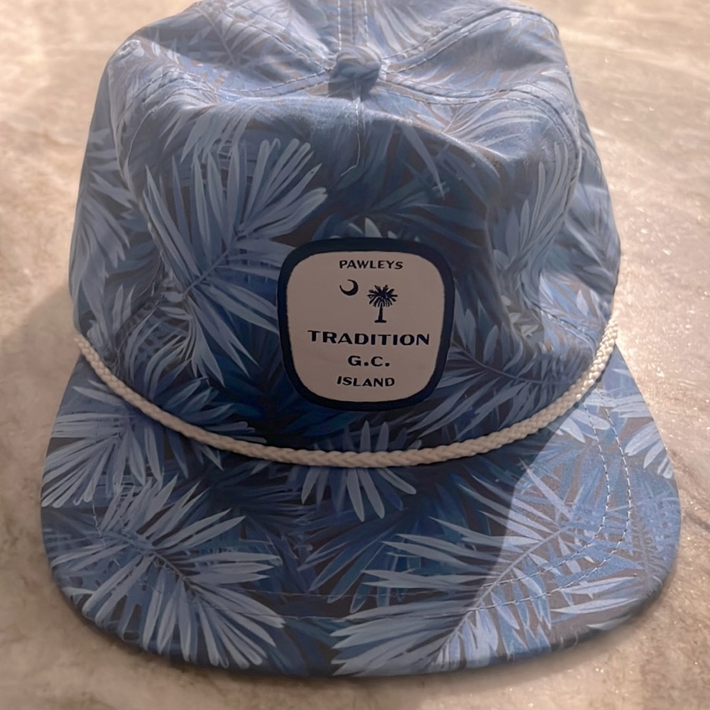 Like new Pawley Island hat
